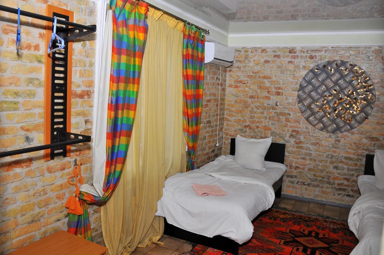 Art House Sweet Home Šymkent Exteriér fotografie